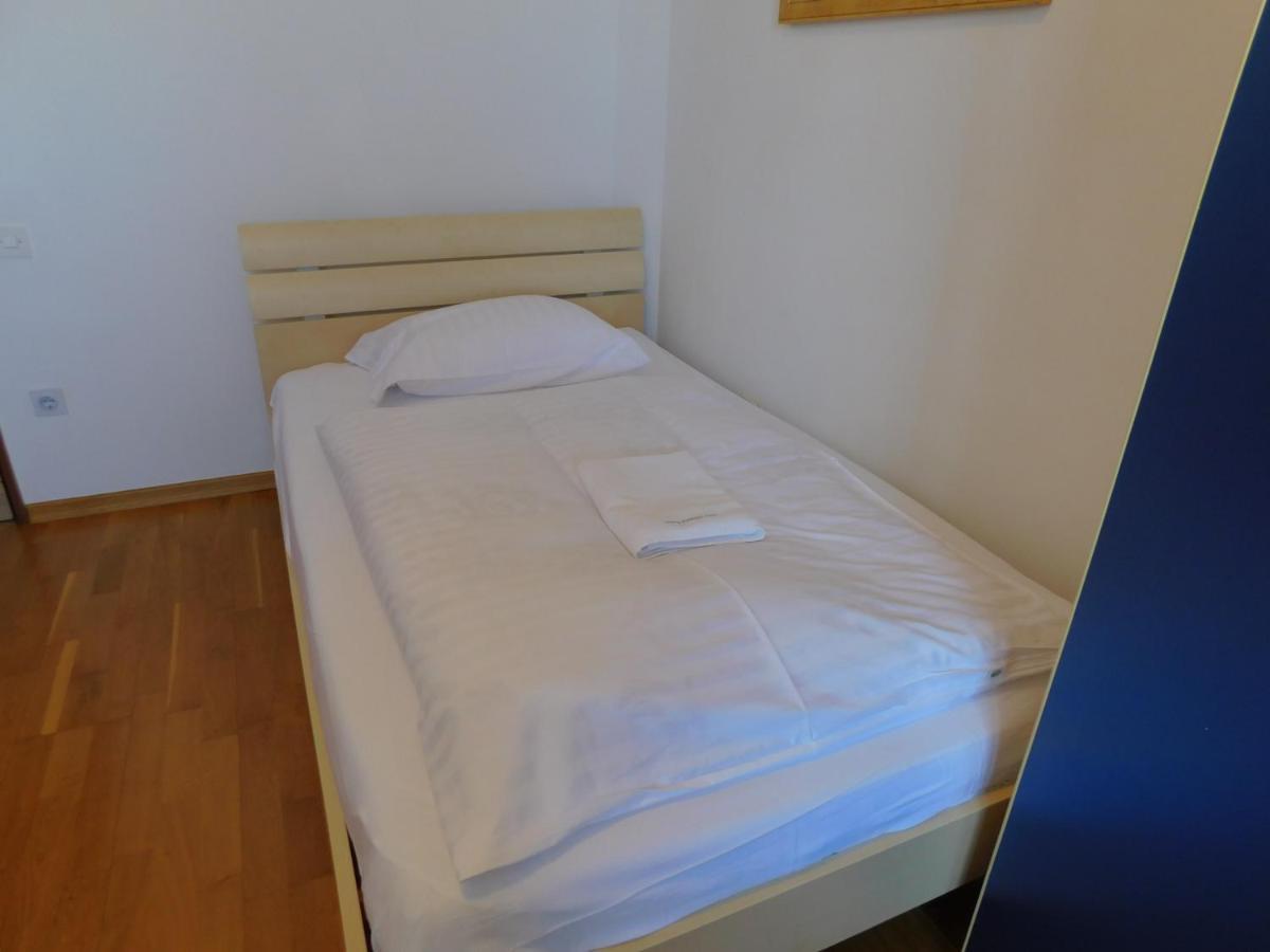 Apartma Mimoza Apartment Jagodje Exterior photo