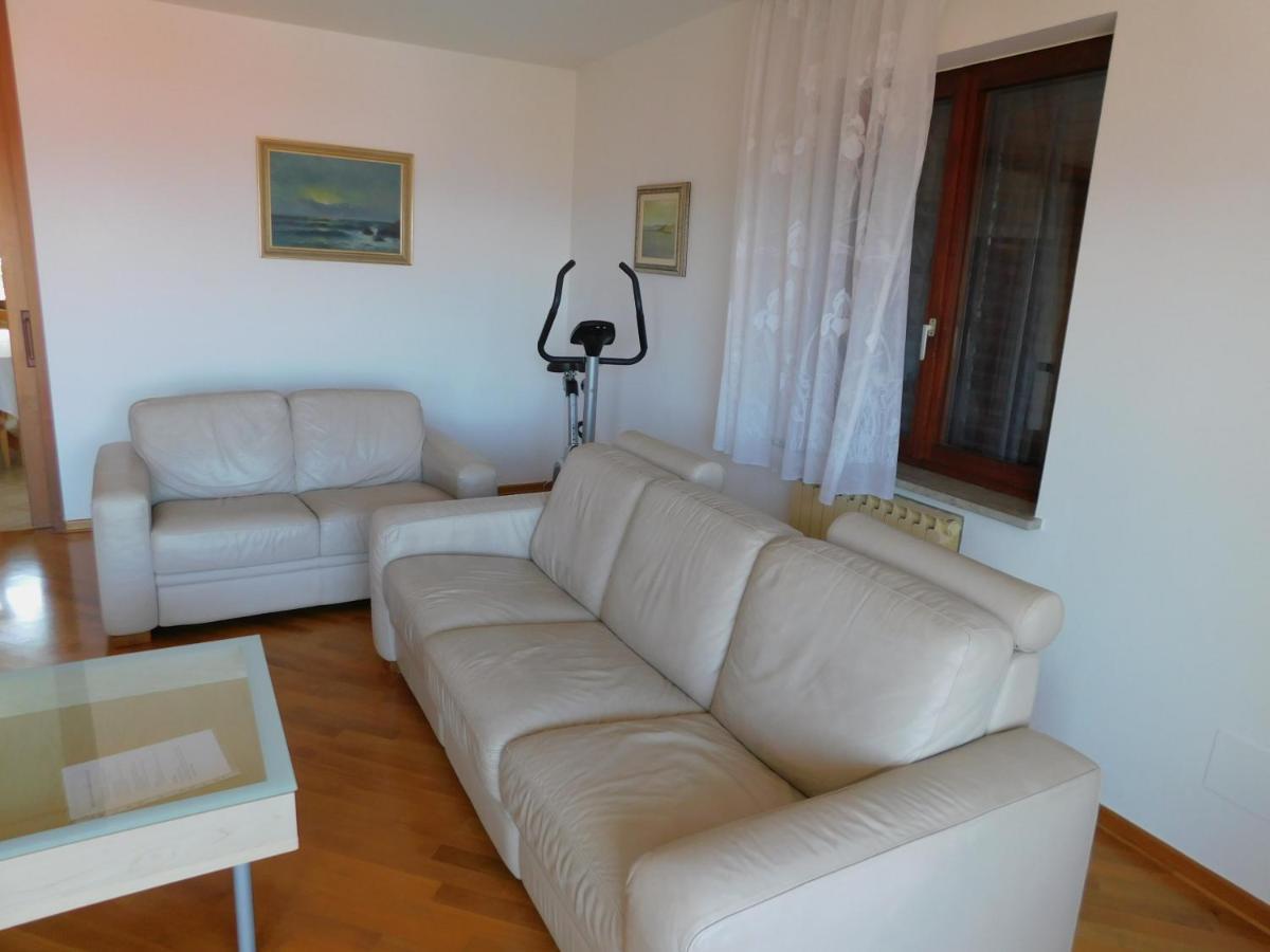 Apartma Mimoza Apartment Jagodje Exterior photo